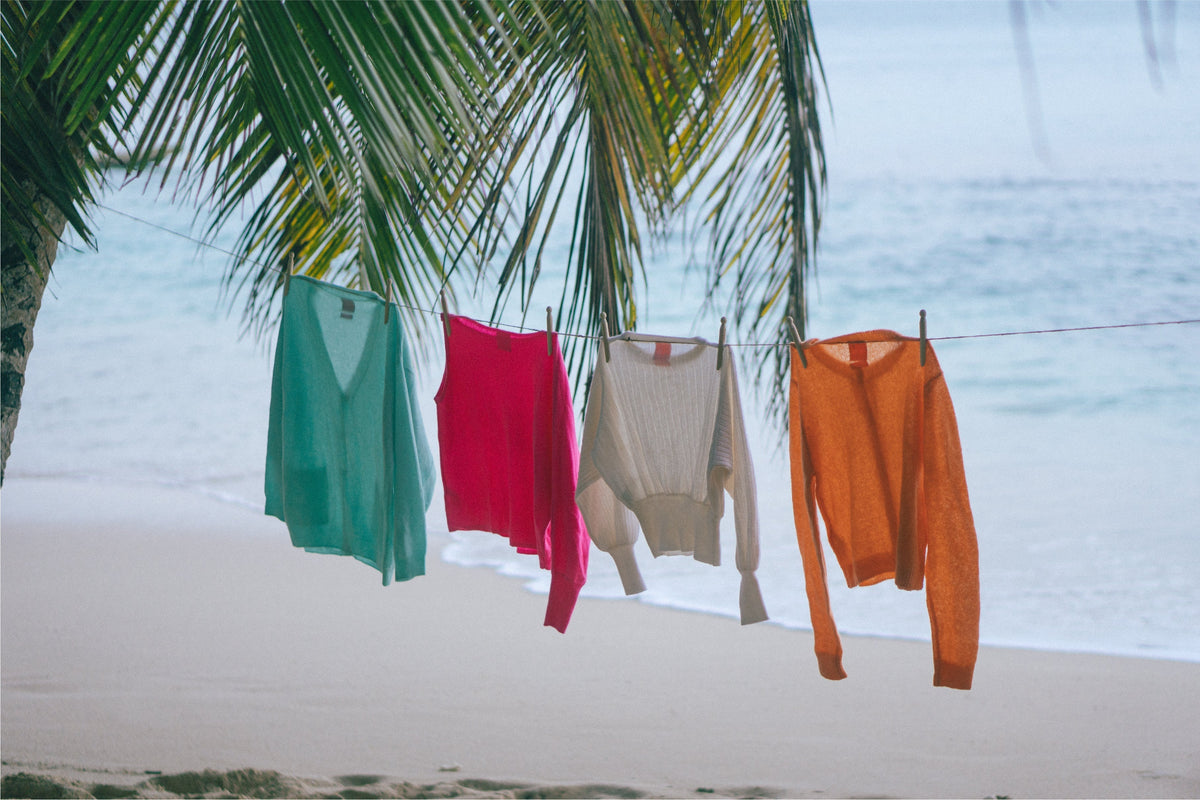 KNITWEAR