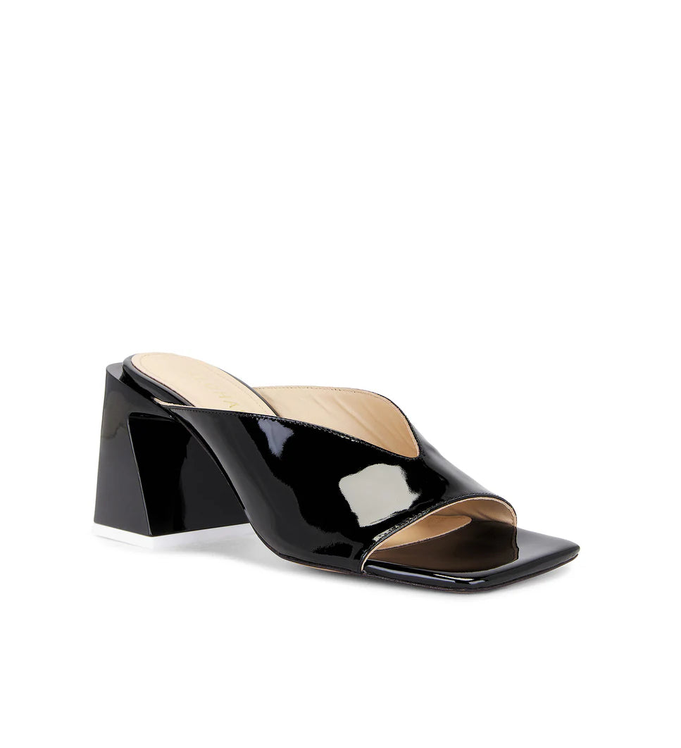Tasha Leather Sandals- Plain Black