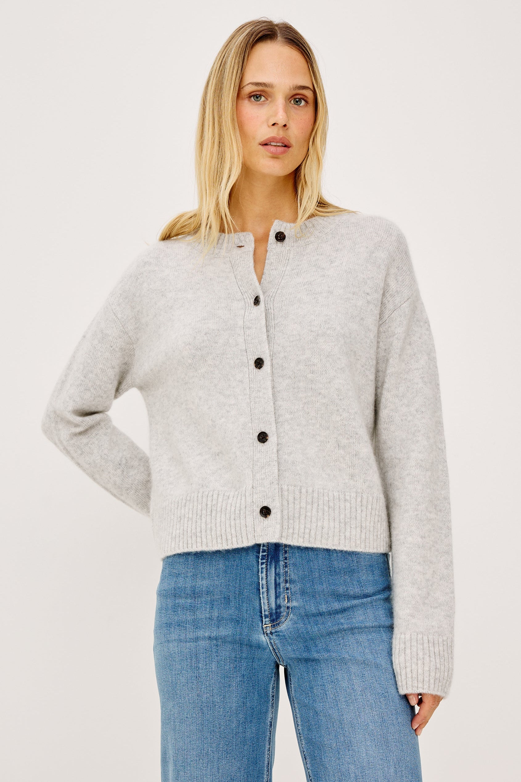 Carre Cardigan - Heather Grey