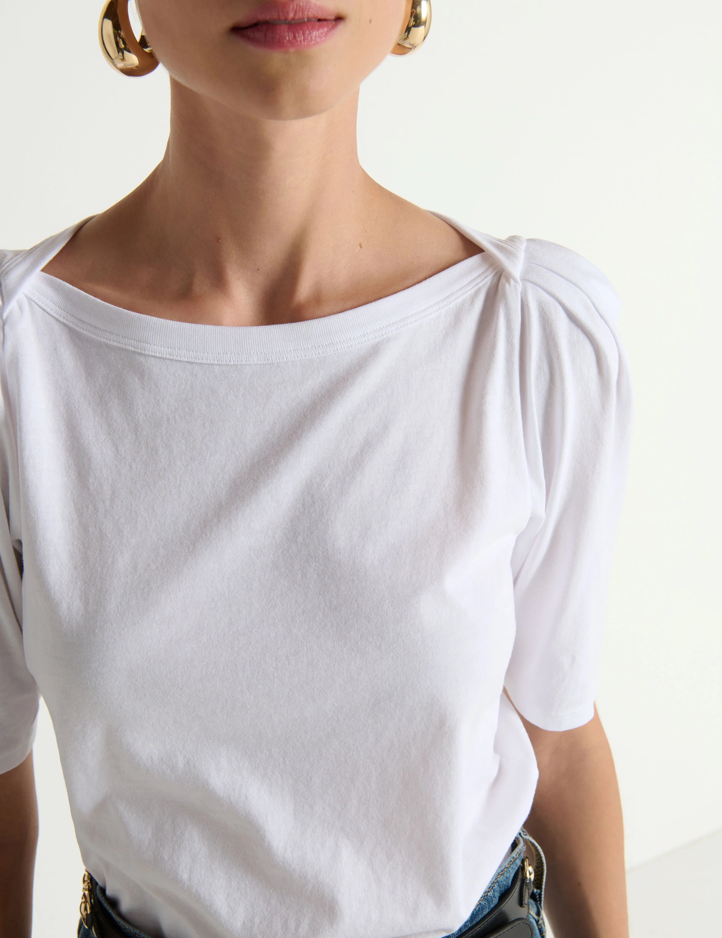 Deana Solid Envelope T-Shirt - White