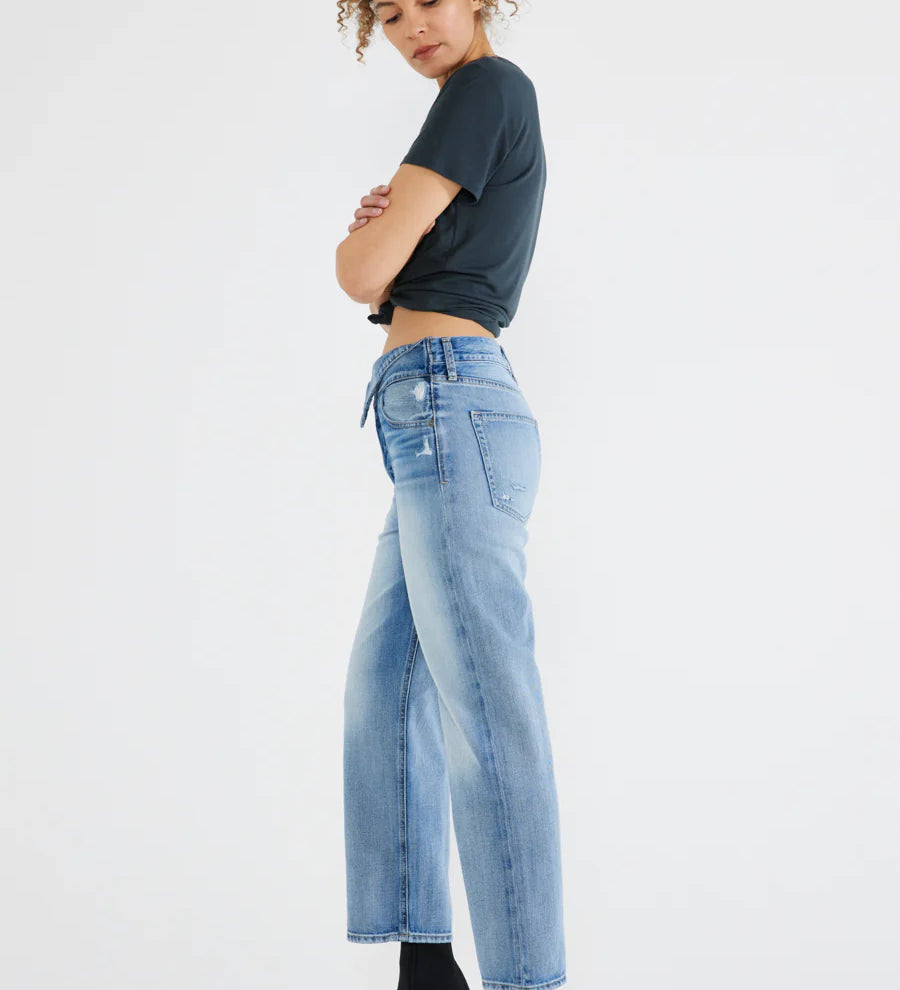 Neli Crossover Crop- Castaway