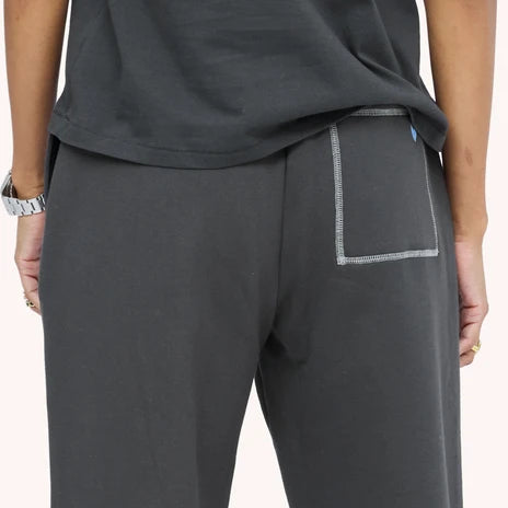 Weekend Barb Sweatpant - Anthracite