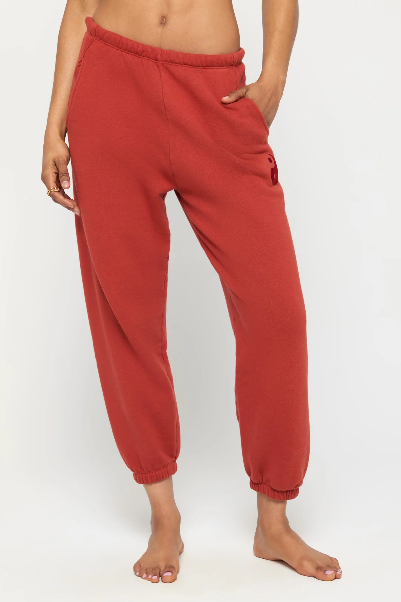 Yin Yang Star Sol Sweatpant - Redstone