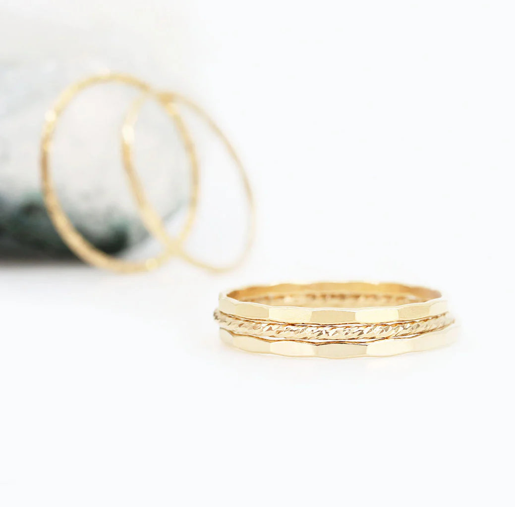 Hammered Ring - Gold