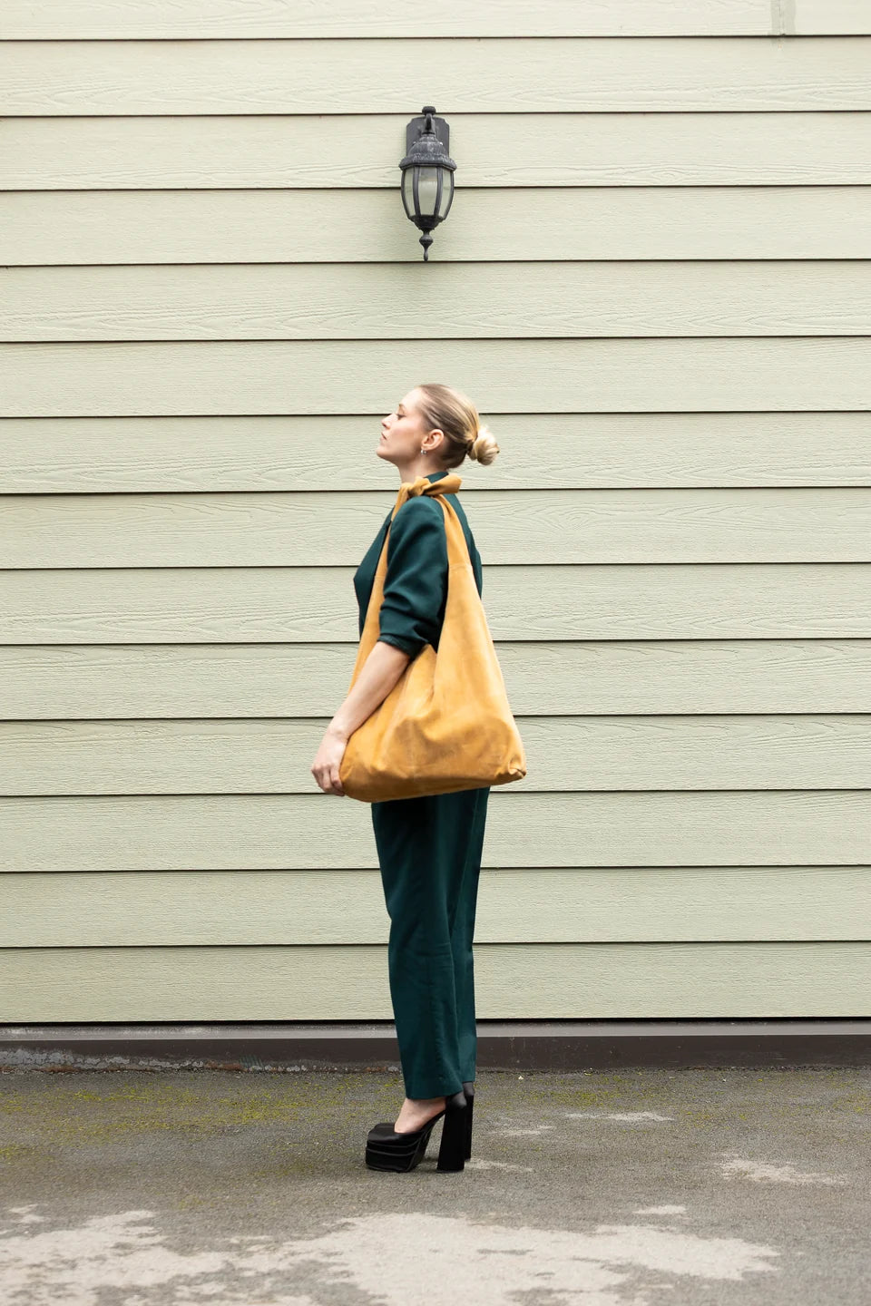 Knot Tote Suede - Tan