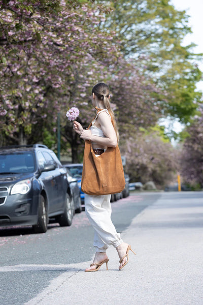 Knot Tote - Dark Brown Suede